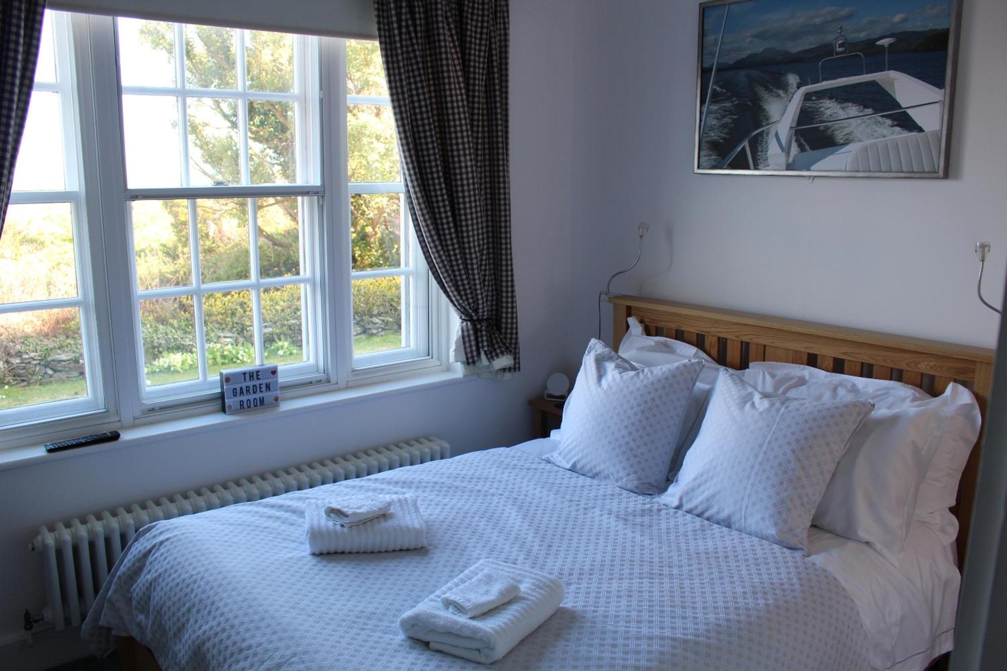 Tan Y Cytiau Villa Holyhead Room photo